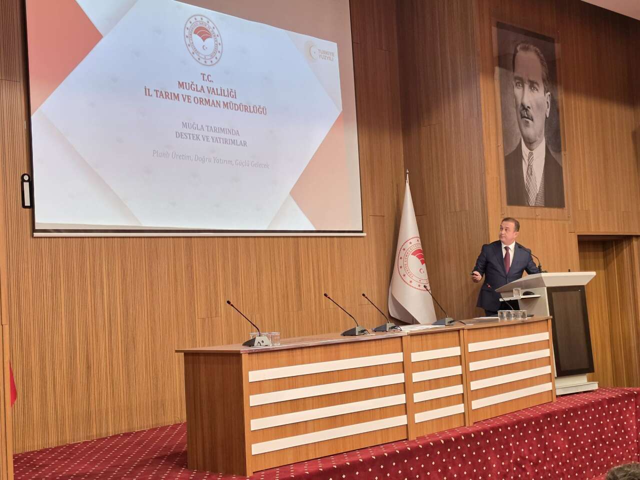 Muğla’da Üreticiye Destek 4 Milyar TL’yi Aştı! 2026’da Tarımsal Destek 1,2 Milyar TL’ye Ulaşacak 6